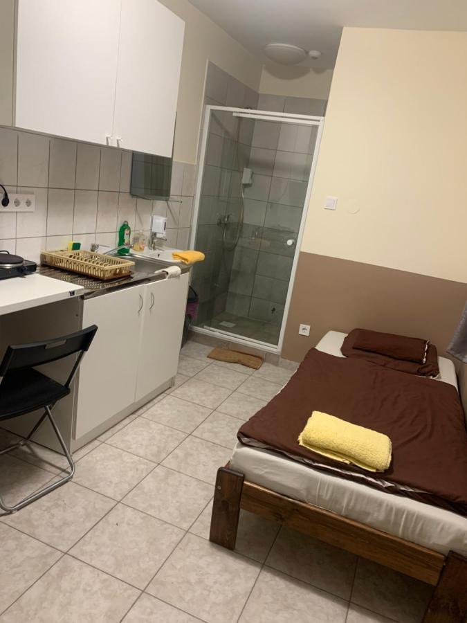 Apartament Center Panzio Vecsés Zewnętrze zdjęcie